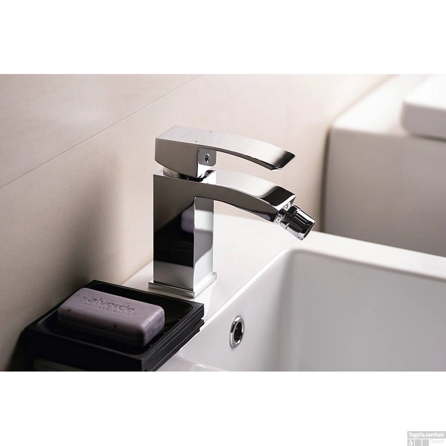 Bidetmengkraan Sapho Ginko Uitloop Gebogen 1-hendel 17.6 Cm Chroom 3 Bidetmengkraan Sapho Ginko Uitloop Gebogen 1-hendel 17.6 Cm Chroom - Afbeelding 3