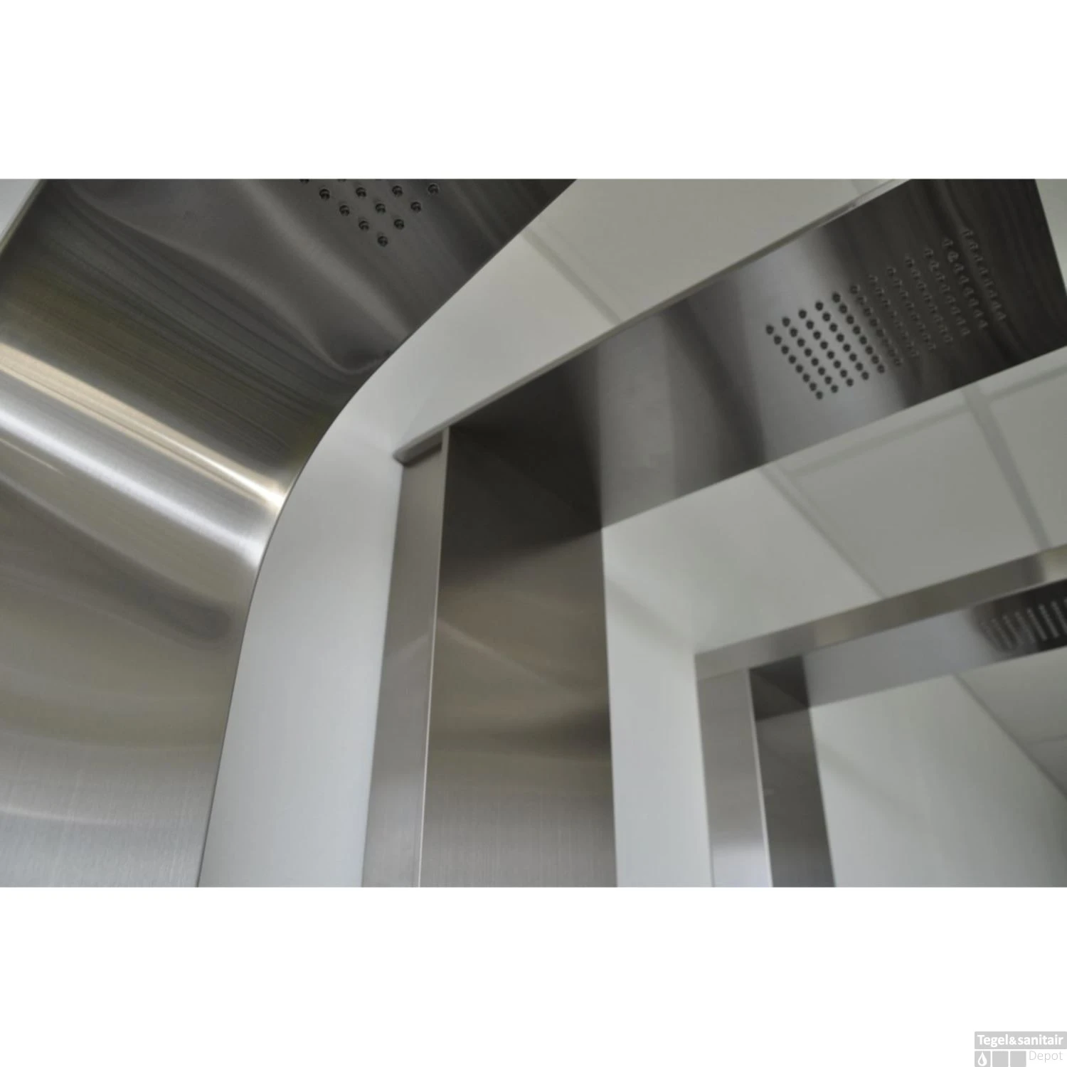 Wiesbaden RVS Douchekolom Ontario Met Thermostatische Kraan 2 Wiesbaden RVS Douchekolom Ontario Met Thermostatische Kraan - Afbeelding 2