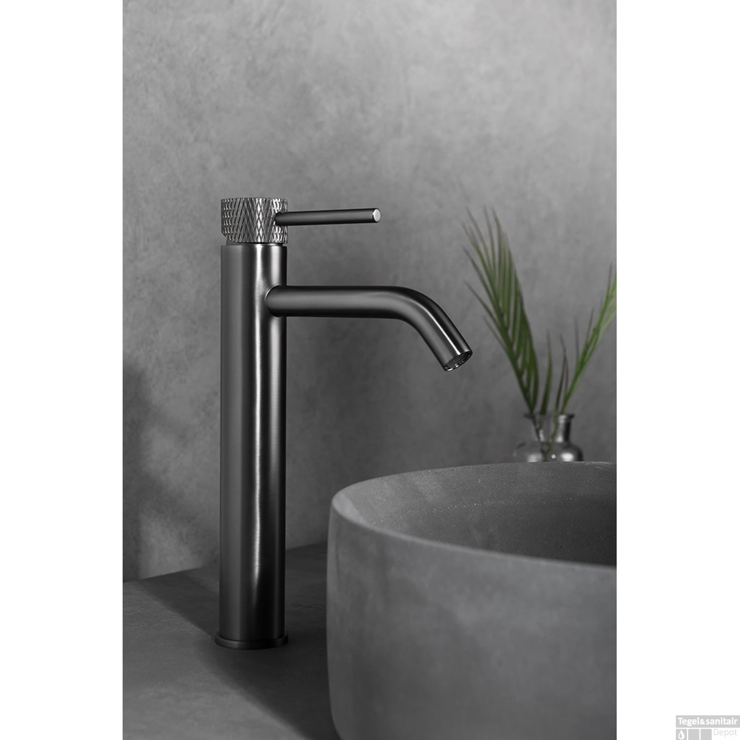 Wastafelkraan Wiesbaden Ribbd Opbouw XL Hoge Uitloop Gunmetal 2 Wastafelkraan Wiesbaden Ribbd Opbouw XL Hoge Uitloop Gunmetal - Afbeelding 2