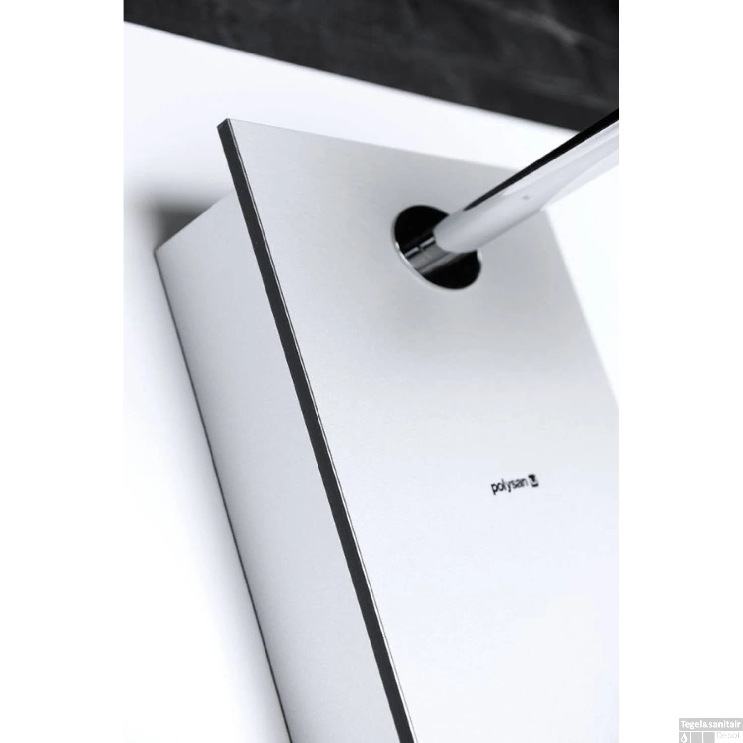 Douchepaneel Sapho 5Side 155x25 Cm Mengkraan Rond Aluminium 2 Douchepaneel Sapho 5Side 155x25 Cm Mengkraan Rond Aluminium - Afbeelding 2