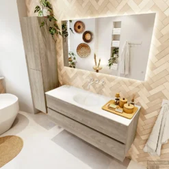 MONDIAZ VICA 130cm Badmeubel Onderkast Light Brown Grey 2 Lades. Wastafel Moon Midden Zonder Kraangat, Kleur Talc Met Spiegel LED. -Baden Luxe Verkoop badkamermeubel vica light brown grey moon talc set2 0034