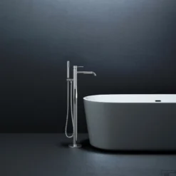 Clou Xo Vrijstaande Badmengkraan Type 13 Met Handdouche Chroom -Baden Luxe Verkoop cl 06.04013.29 b