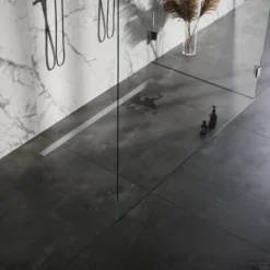 Douchegoot Brauer Zero RVS Inclusief Vloerflens 140x7 Cm Tegelinlegrooster Omkeerbaar -Baden Luxe Verkoop douchegoot brauer rvs inclusief vloerflens 140x7 cm zero tegelinlegrooster omkeerbaar sfeer2