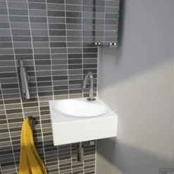 Fonteinkraan Clou Freddo 9 8.4x15.5cm Chroom 16 Fonteinkraan Clou Freddo 9 8.4x15.5cm Chroom -Baden Luxe Verkoop fonteinkraan clou freddo 9 8.4x15.5cm chroom sfeer4