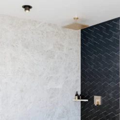 Hoofddouche HansGrohe Raindance E 300 1jet Plafondbevestiging Chroom 5 Hoofddouche HansGrohe Raindance E 300 1jet Plafondbevestiging Chroom -Baden Luxe Verkoop hoofddouche hansgrohe raindance e 300 1jet plafondbevestiging 2