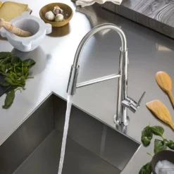 Keukenkraan Salenzi Giro Uitklapbaar Zwart Chroom -Baden Luxe Verkoop keukenkraan salenzi giro uitklapbaar chroom sfeer2 1 1 1