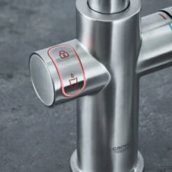 Kokendwaterkraan Grohe Red New Duo Met U Uitloop En L Size Boiler Chroom -Baden Luxe Verkoop kokendwaterkraan grohe red new duo met c uitloop en l size boiler rvs 1 1