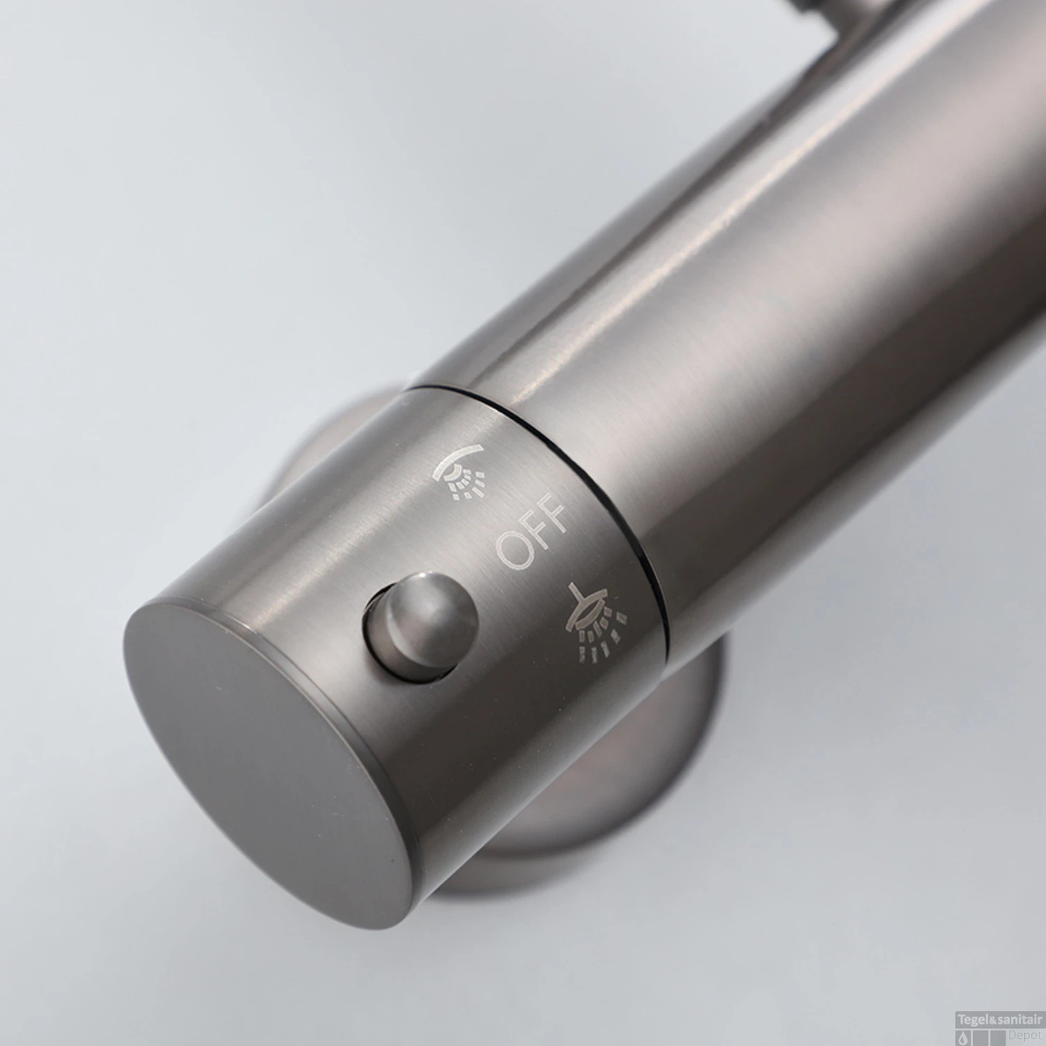 Opbouw Regendouche Set Boss & Wessing Exclusive Ronde Hoofddouche 20 Cm Gunmetal - Afbeelding 2