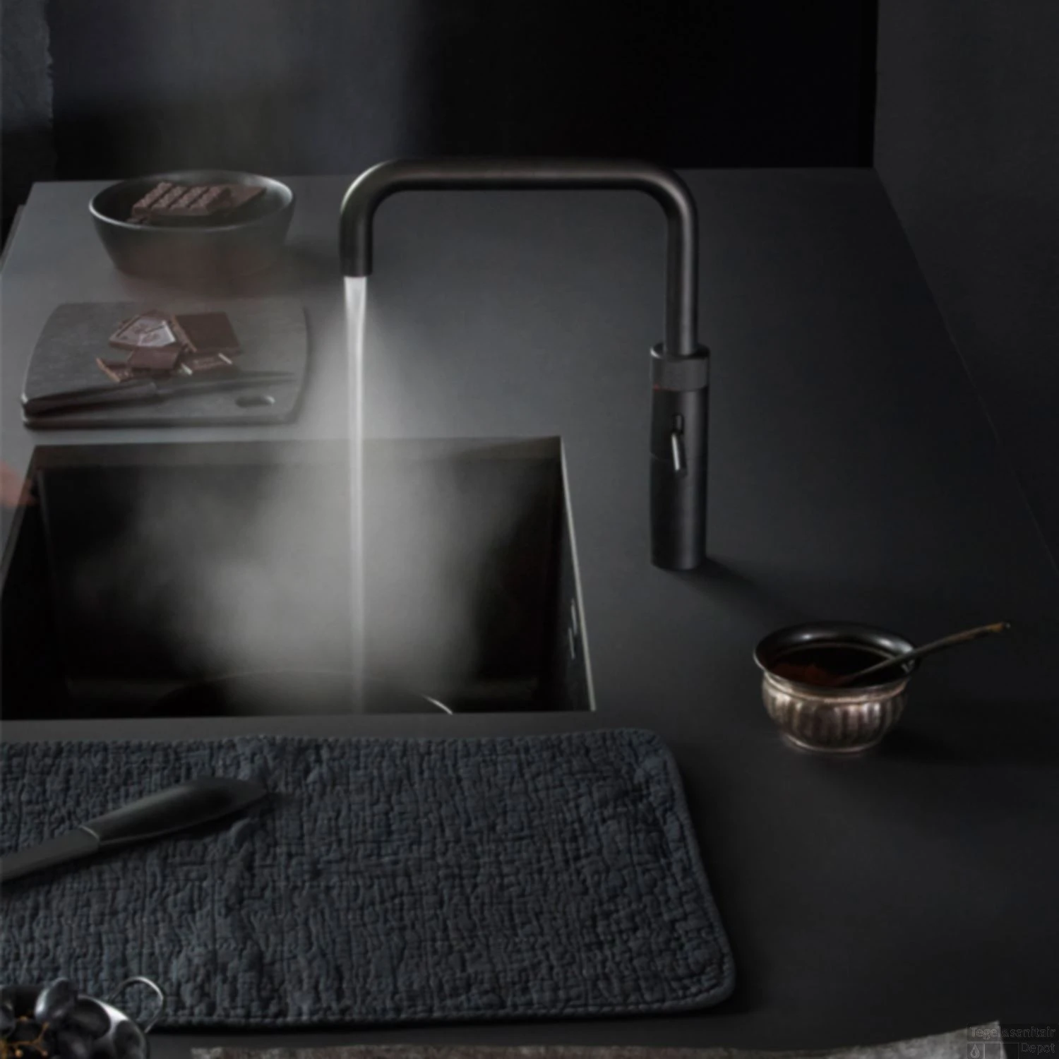 Quooker Fusion Square Mat Zwart Met Combi Boiler + 3 Quooker Fusion Square Mat Zwart Met Combi Boiler + - Afbeelding 3