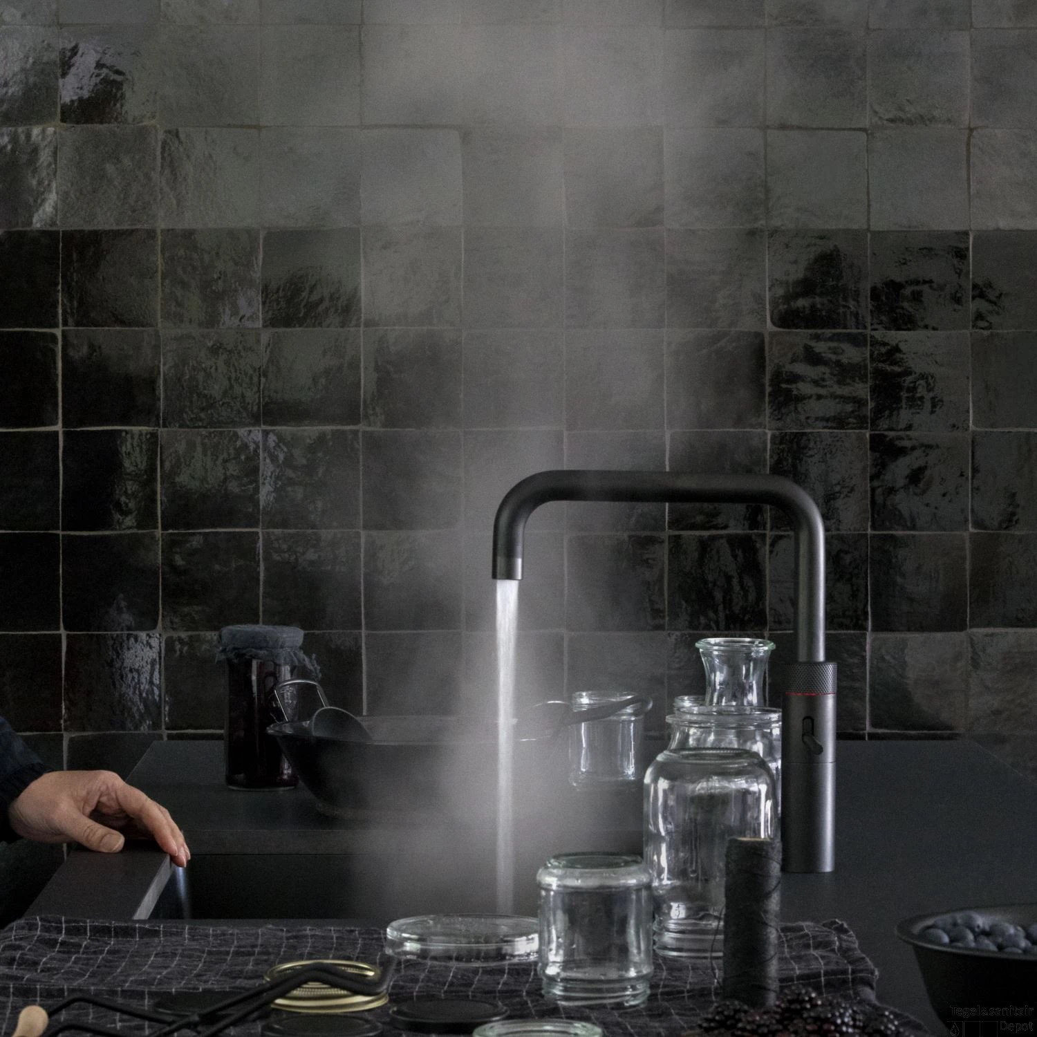 Quooker Fusion Square Mat Zwart Met Combi Boiler + 4 Quooker Fusion Square Mat Zwart Met Combi Boiler + - Afbeelding 4