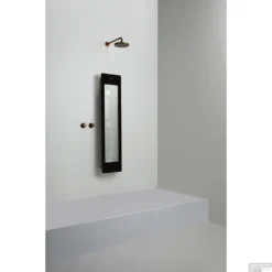 Sunshower Plus M Round Infrarood En UV-licht 140x33 Cm Inbouw - Opbouw Vlak Of Hoek Black -Baden Luxe Verkoop sunshower oneplus m black opbouw uit geheel 2