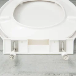 Toiletzitting Schutte White Duroplast Soft Close Wit -Baden Luxe Verkoop toiletzitting schutte white duroplast soft close wit sfeer4