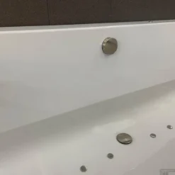 Whirlpool Boss & Wessing Urby Jetline 170x75 Cm Bodem Luchtsysteem Geborsteld RVS -Baden Luxe Verkoop whirlpool boss wessing urby jetline 170x75 cm bodem luchtsysteem geborsteld rvs sfeer2