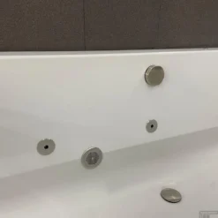 Whirlpool Boss & Wessing Urby Jetline 180x80 Cm Enkel Systeem Geborsteld RVS -Baden Luxe Verkoop whirlpool boss wessing urby jetline 180x80 cm enkel systeem geborsteld rvs sfeer2